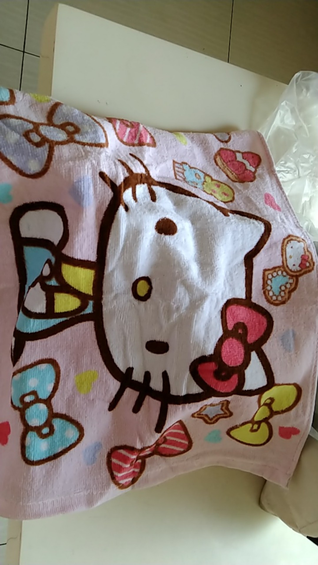 Handuk Sport Hello Kitty