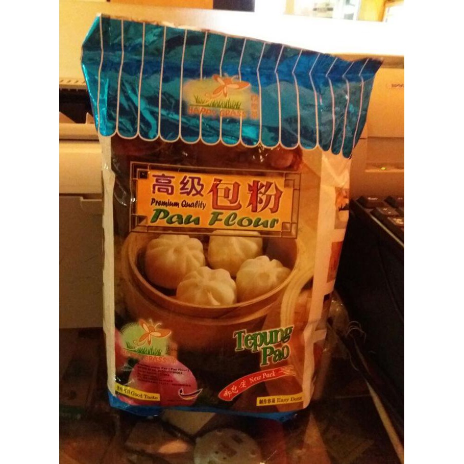 

Sale!! Happy Grass Pau Flour. Tepung Pao / Pau / Bapau Kualitas Premium 1.3Kg Terbaru