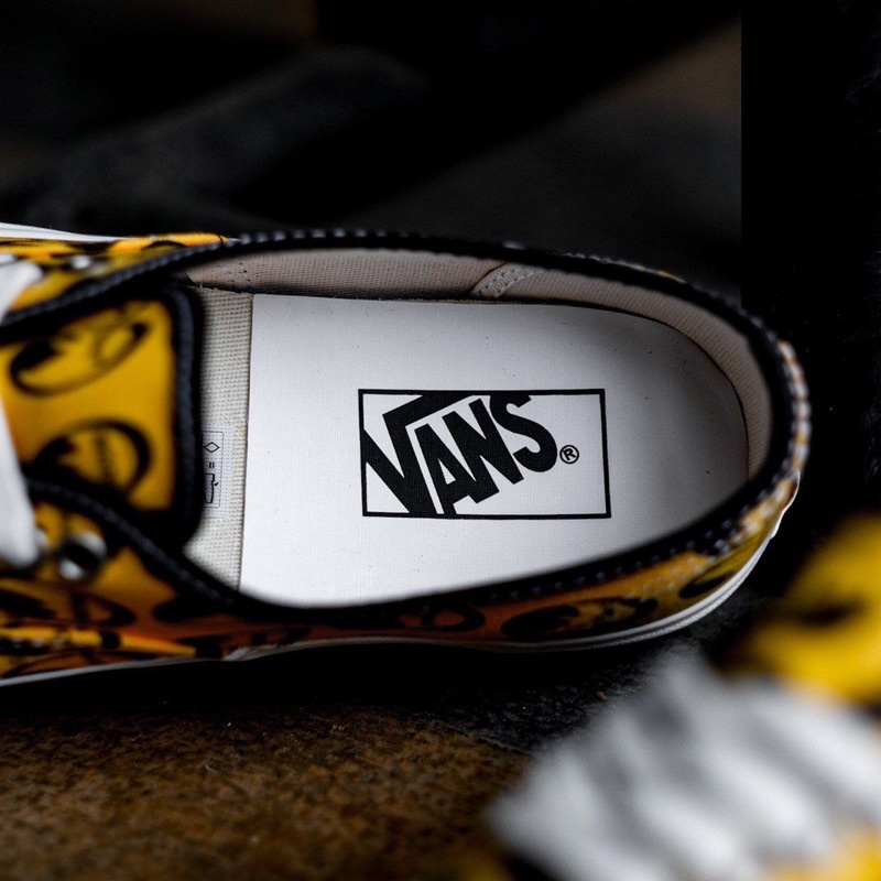 VANS AUTHENTIC X @mooneyesjp 44 DX ANAHEIM FACTORY / YELLOW ORIGINAL 100%