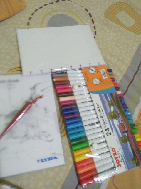 Cat Timbul Glitter Tinta Timbul Pewarna Cat Timbul Cat Timbul Glitter Tinta Timbul Pewarna Cat Timbul