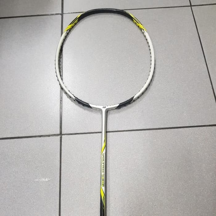 Raket Badminton Yonex Voltric D36