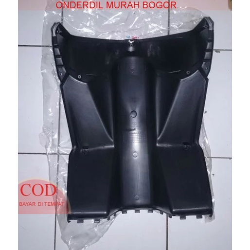 Dek kunci bagian bawah untuk motor Honda Beat lama karbu