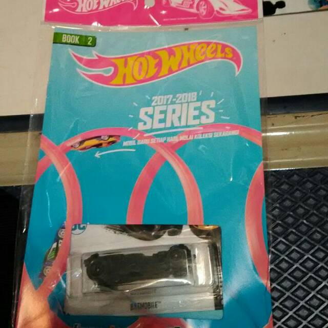 Hotwheels batmobile