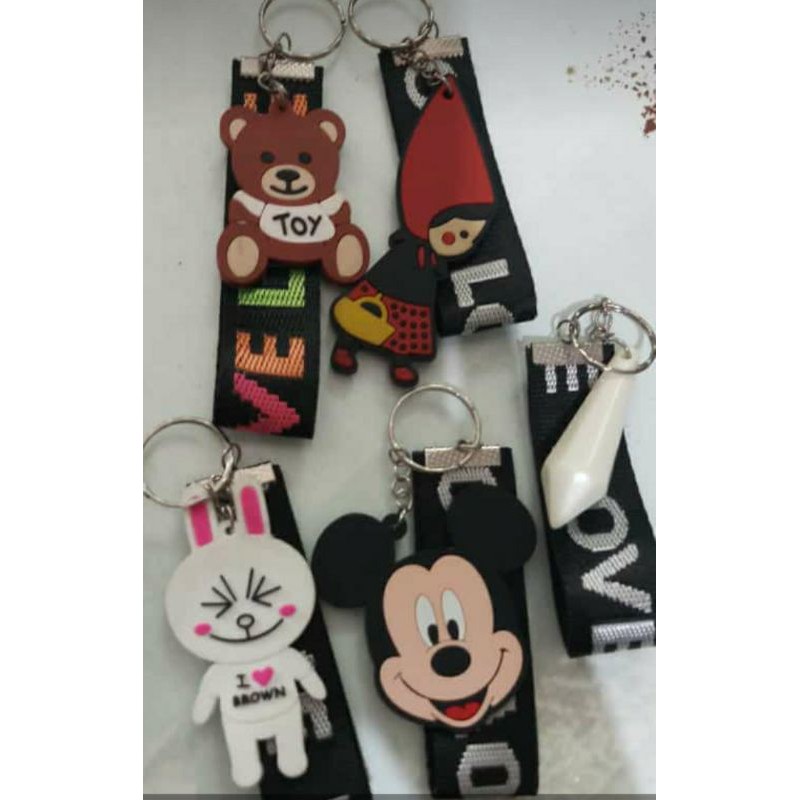 

gantungantasgantungankuncikarakterboneka