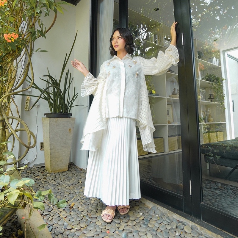 Jenna & Kaia - Brinda Top Broken White