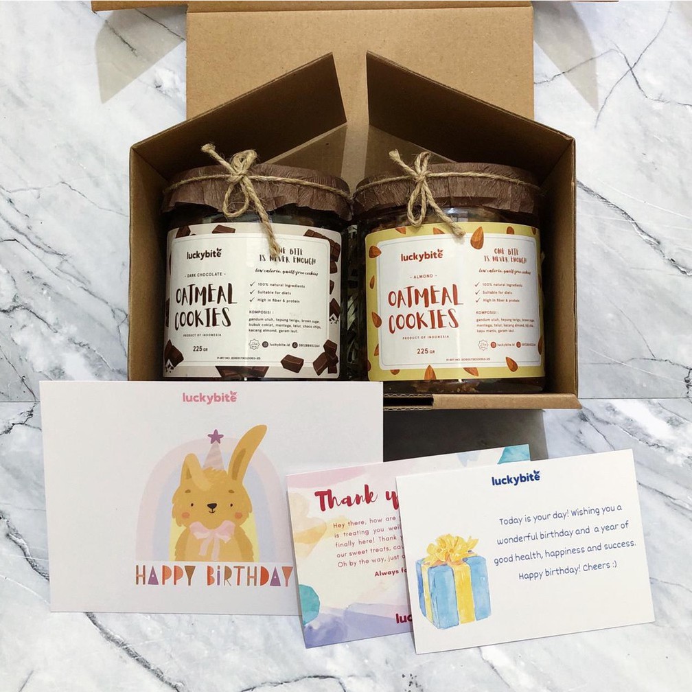 Birthday Hampers / Hampers Ulang Tahun - Oatmeal Cookies 2 Jar + FREE Greeting Card + Pita