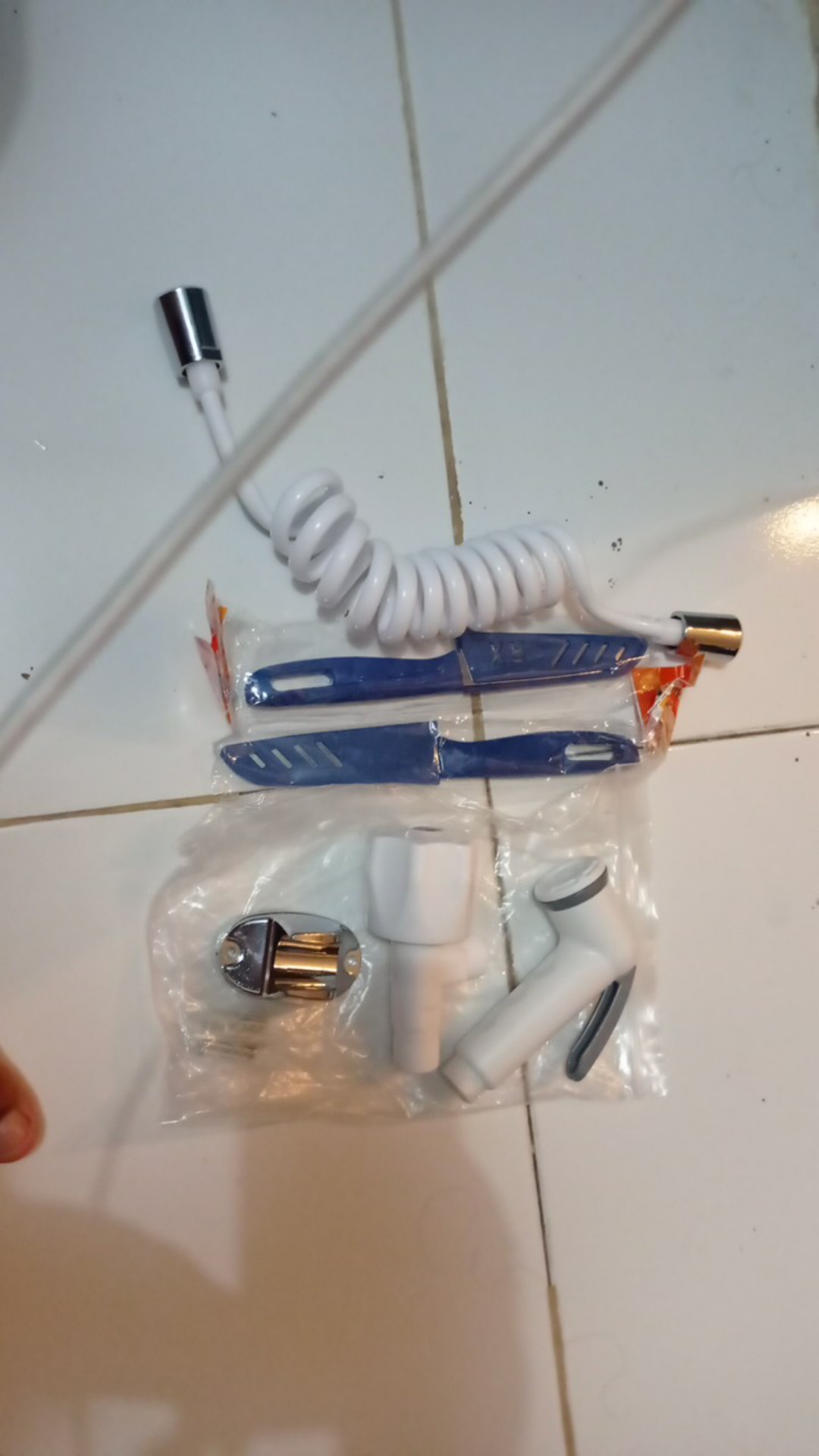 Pisau Dapur Pisau Dengan Pelindung Pisau Bahan Stainless Handle Plastik