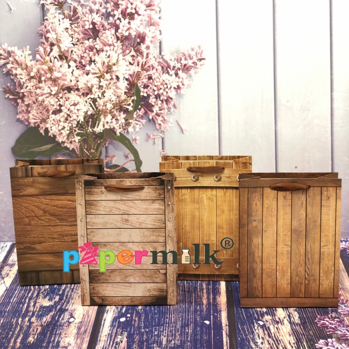

(TERLARIS) Papermilk, Paperbag Motif Kayu, Size 26 × 32 × 10 CM, Size Tengah