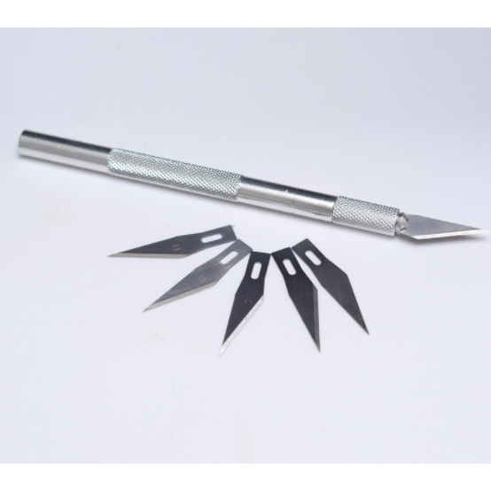 

Pisau Ukir Seni Hobby Crafting Art Knife Metal Handle with 5 PCS Blade
