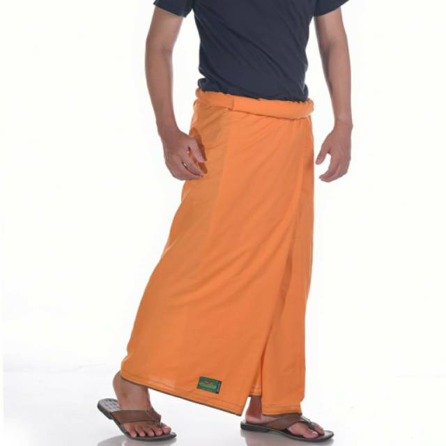 SARUNG ATLAS FAVORIT 500 MOTIF &amp; WARNA MIX