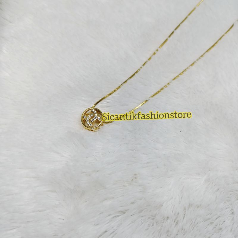 Kalung Titanium gold liontin Chanell Gold Fashion wanita terlaris anti Karat liontin Chanell Gold