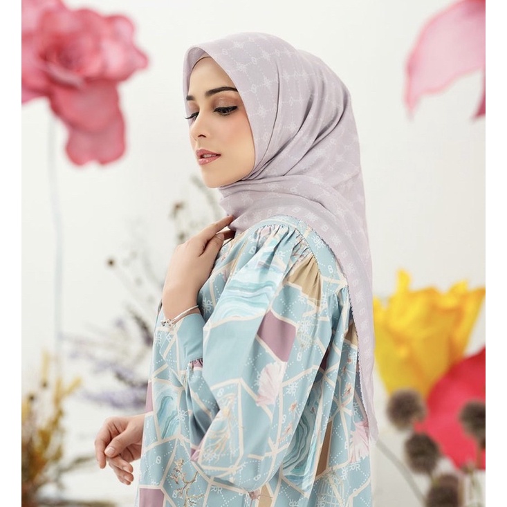 Xanadu Buttonscarves Monogram Ice Lilac Carrot