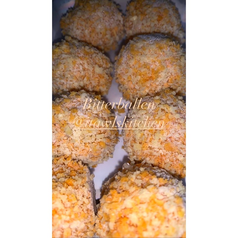 

Bitterballen Beef Mushroom Mozzarella
