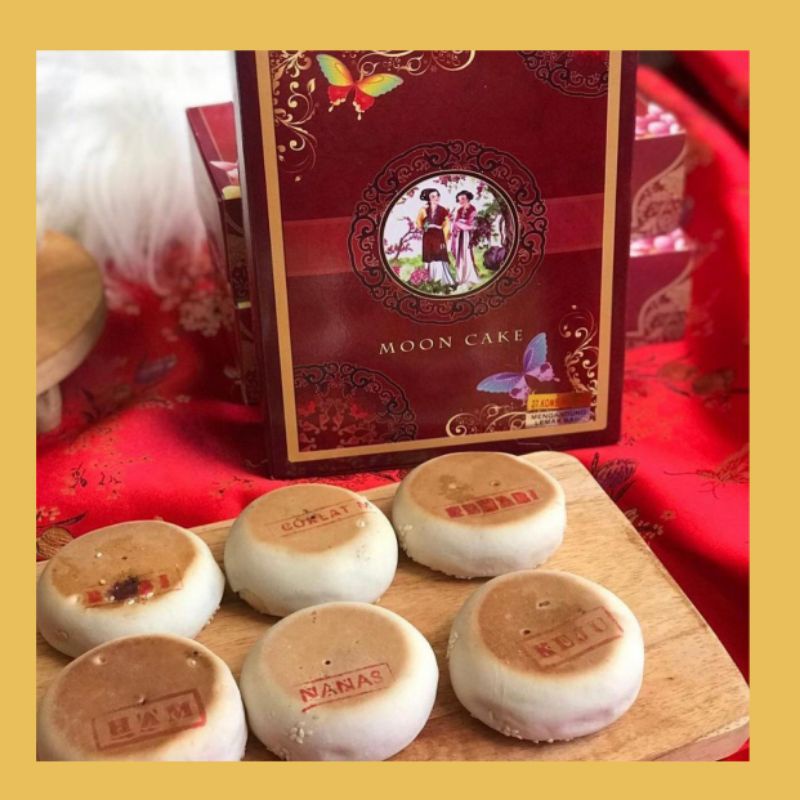 

moon cake kue bulan tong ciu pia kulit putih kemenangan isi 2pcs
