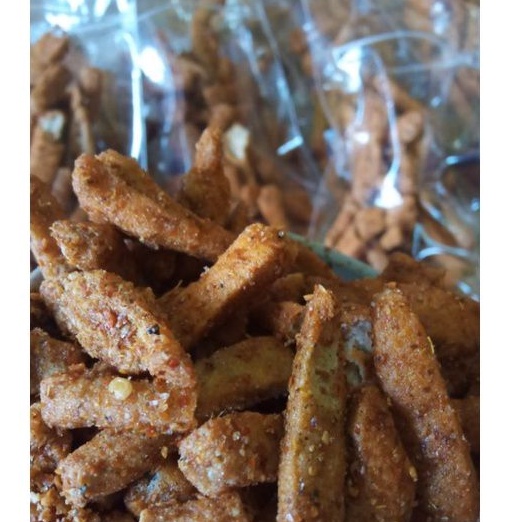 

Basreng daun jeruk pedas/ bakso goreng stik