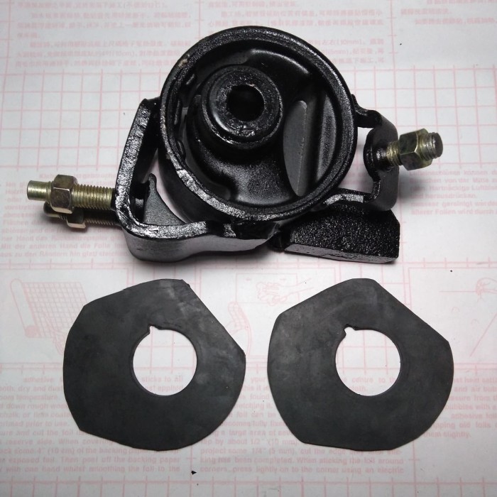 Dudukan mesin / Engine mounting RH Toyota Corona ST171 TC. 12362-74080