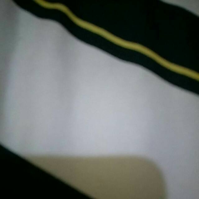 Etalase counter pulsa second bekas