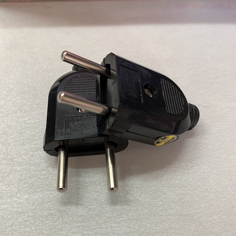 Steker Gepeng Hitam Lumment Colokan Steker Murah Kuningan SNI Mirip Uticon