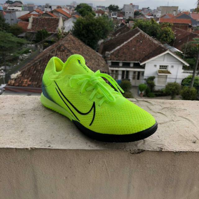 Sepatu Futsal Nike Mercurial VaporX 13 Pro Lemon Venom IC