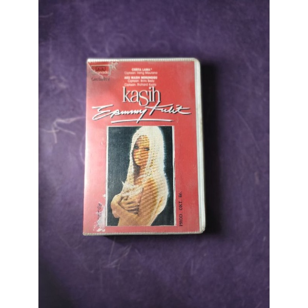 kaset pita ermy kulit album Kasih
