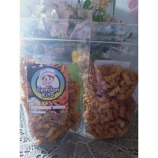 

Makaroni spiral / Cemilan / Snack Kiloan / Snack gurih