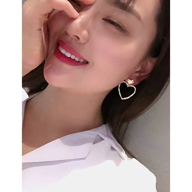 LRC Anting Tusuk Fashion Golden Matte Gold Love Bump Irregular Earrings D67338