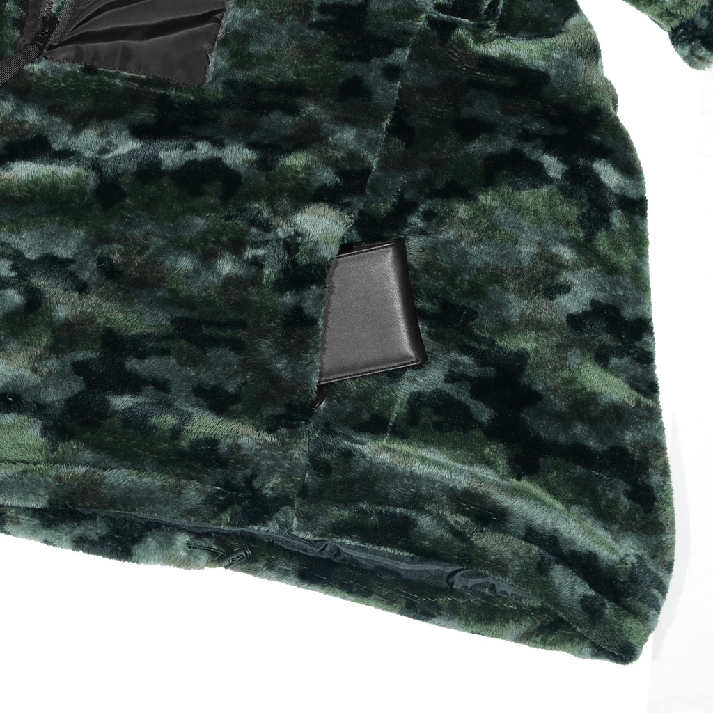 Heretic - Sherpa Jacket - Green Camo