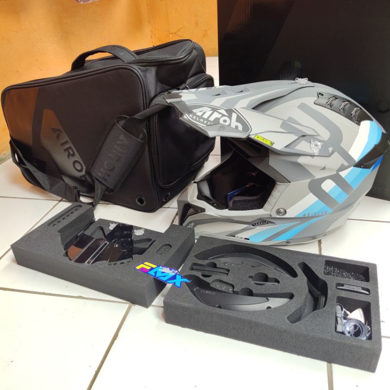 Helm Airoh Aviator 3 Helm Airoh Aviator 2021 Anthracite Matt Rainbow