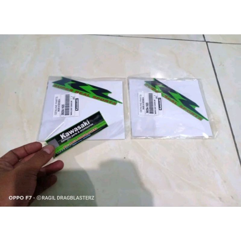 stiker striping body belakang new ninja rr se hijau anniversary 30 th ninja original Kawasaki