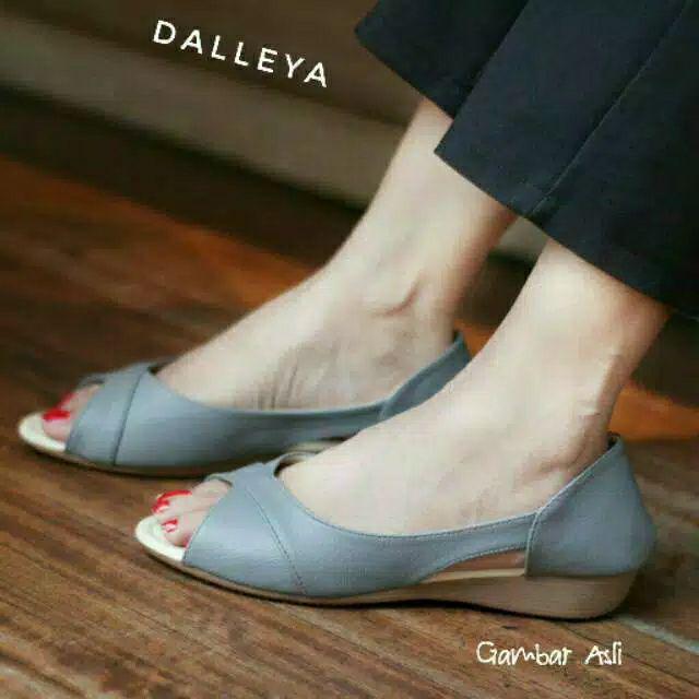 JOTUN - Lily Shoes Sepatu slip on wanita real pict cantik casual berkualitas-ABU