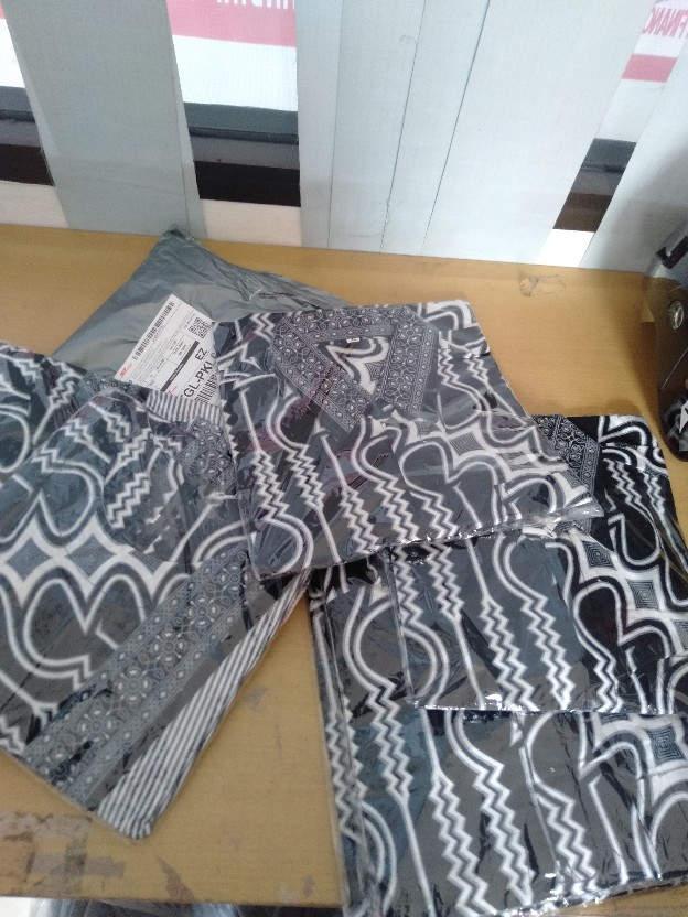 Atasan Batik Dolby Dolbi Dobby Doby Tenun Sutra Tulis Halus Katun Atbm Baron ,sarombit Atasan No