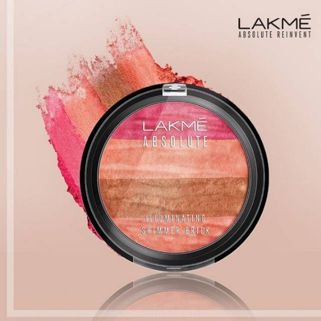 Lakme Absolute Illuminating Shimmer Brick