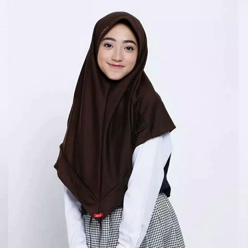 ZOYA KERUDUNG PRESTASI WARNA COKLAT MINI HEIQ