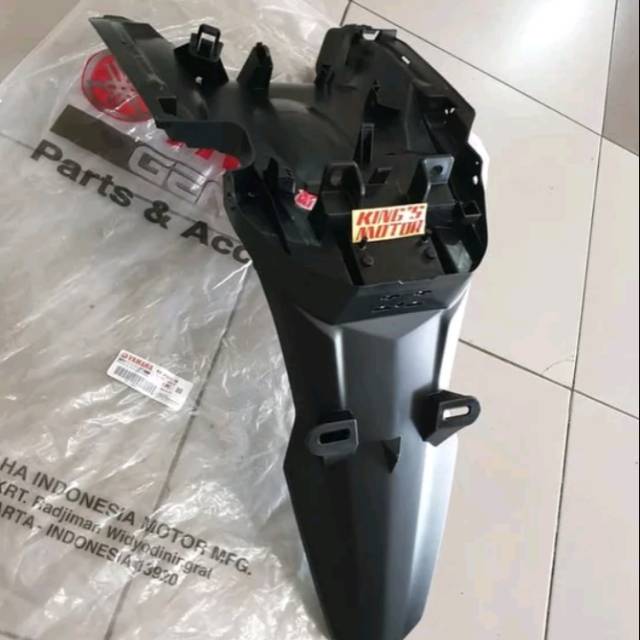 Spakbor belakang yamaha Lexi original