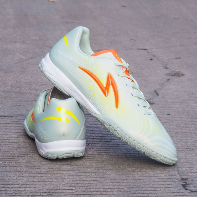 Sepatu Futsal Specs Accelerator LS Ultra IN Metacrush Pack Ether Grey/Shocking Orange/ Zest Green
