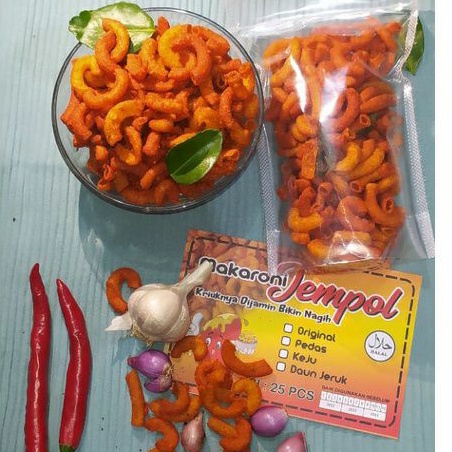 

makaroni pedas makaroni pedas daun jeruk 100gram