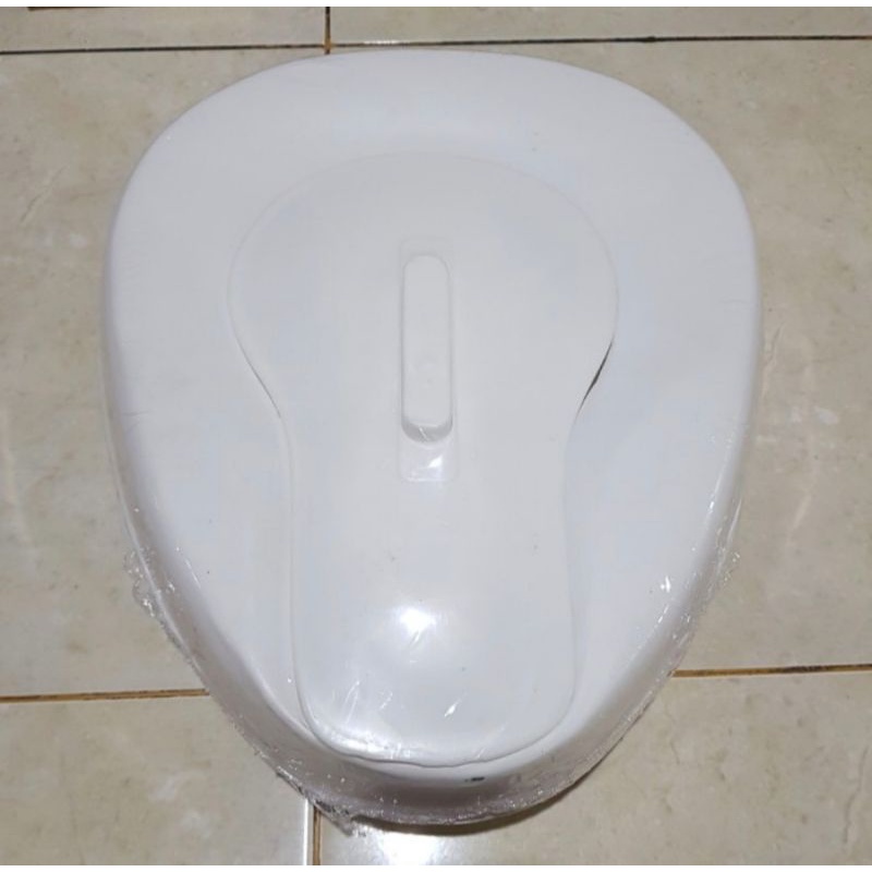 Bedpan Plastik / Pispot Plastik / Bedpan Oval / Badpan