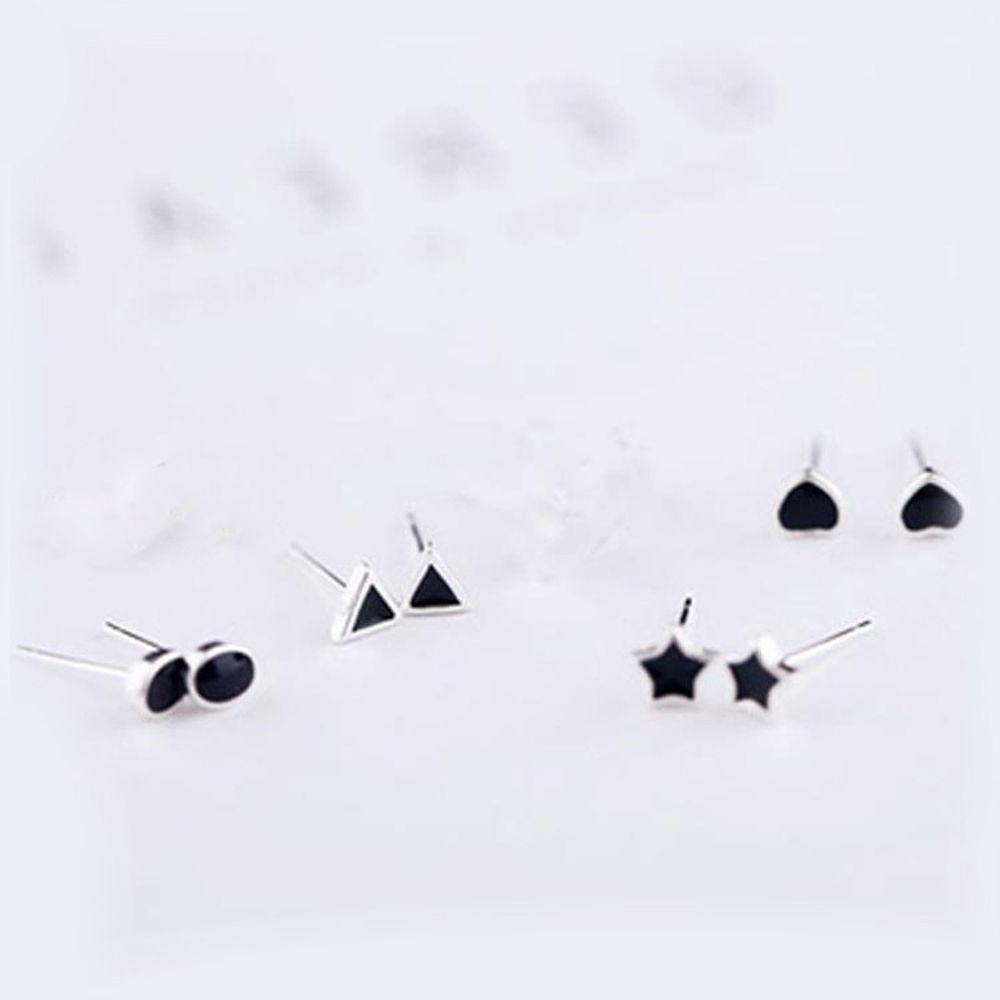 Mxbeauty Anting Hati Perempuan Unisex Vintage Mini Keren Hitam Tampan Fashion Perhiasan