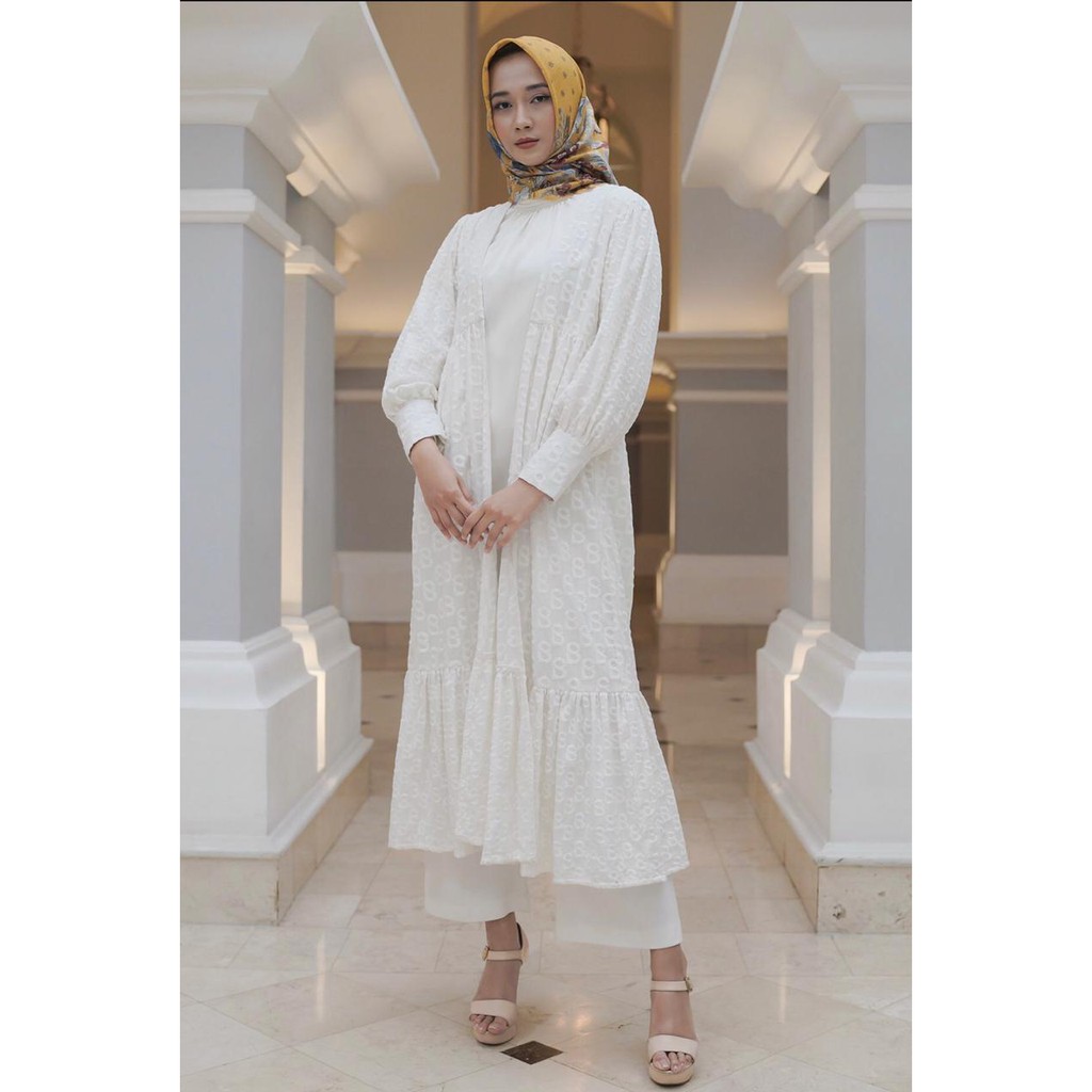 Amina Dress White size XL The Royal Series by Benang Jarum