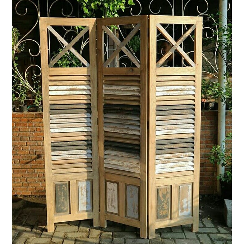 Pembatas Ruangan Sketsel Minimalis