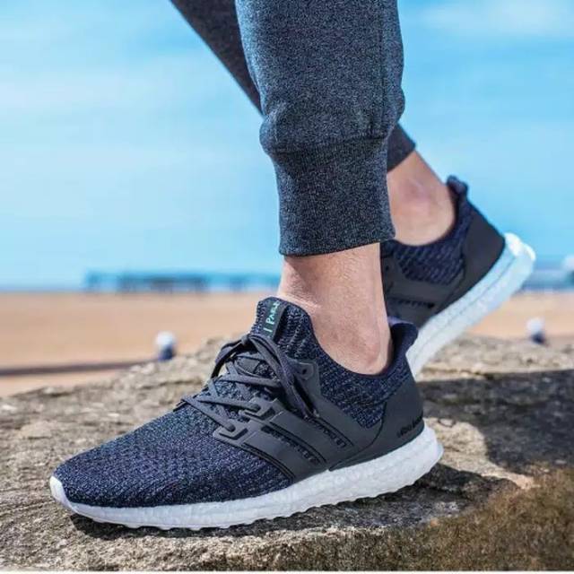 ultraboost deep ocean blue