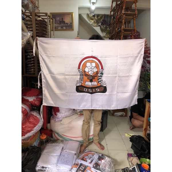 Bendera osis SMA bahan satin ukuran 90x135