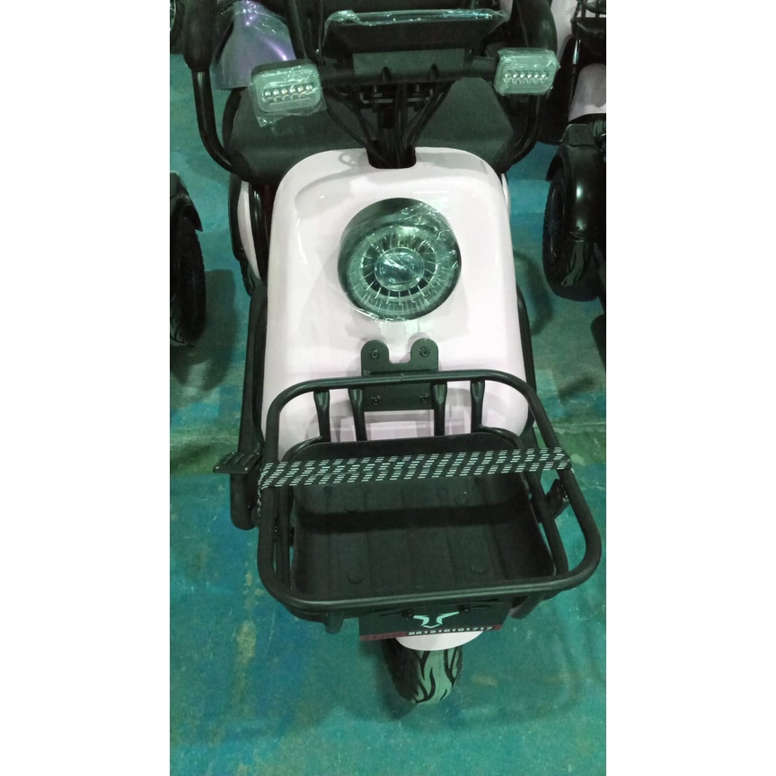 Sepeda Motor Listrik Tipe Uwinfly Maleo Roda Tiga Disc Brake By UWINFLY Garansi SNI untuk orang tua 4 ban 3 baris kursi anti jatuh kuat 250 kg keranjang dan bisa lipat kursi-5