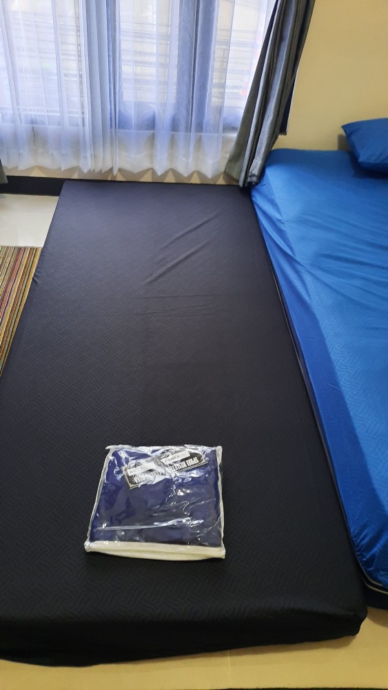 Sprei Resleting, Sprei Karet Motif Embos A