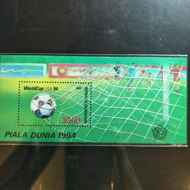 

Souvenir Sheet Perangko Indonesia Serie Piala Dunia 1994