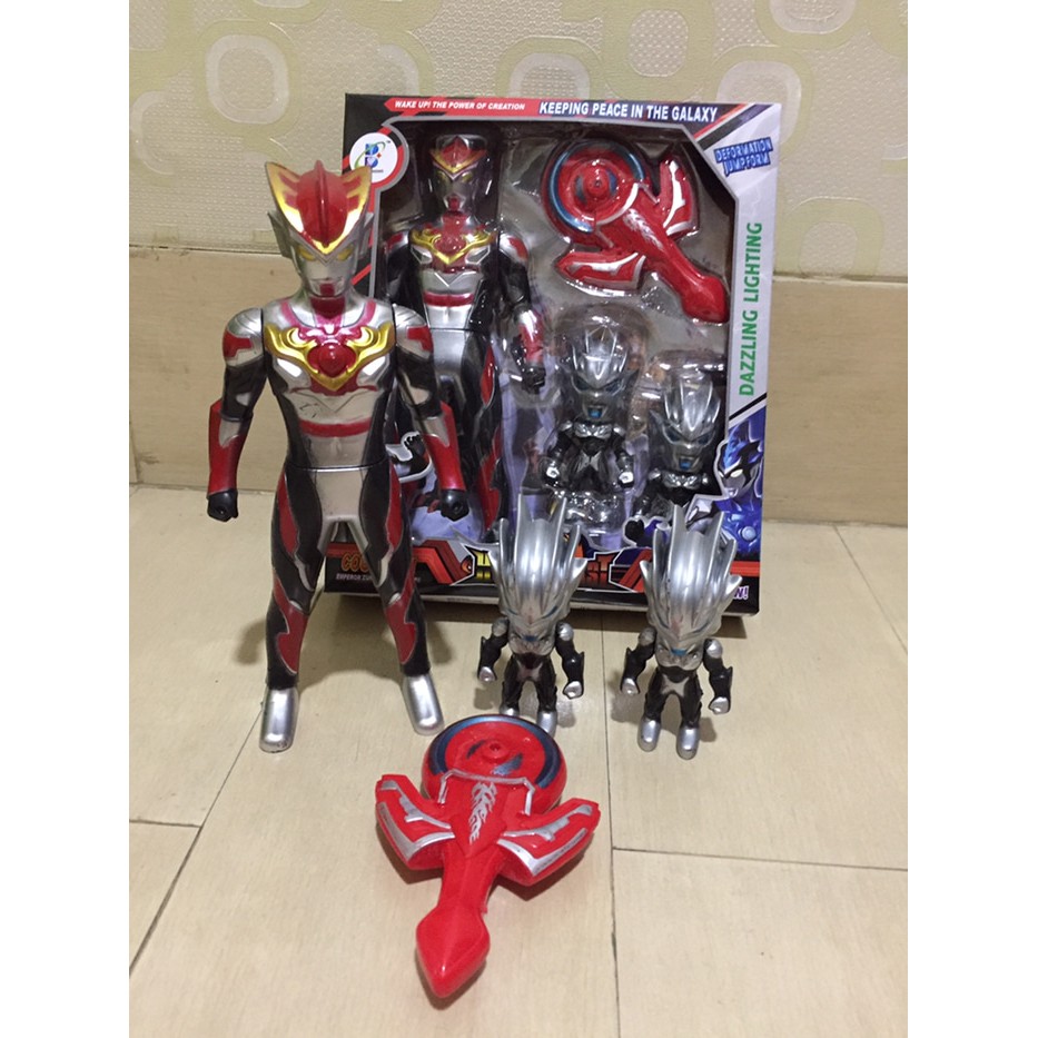 MAINAN ROBOT ULTRAMAN HUNTERS BEAST LIGHTING