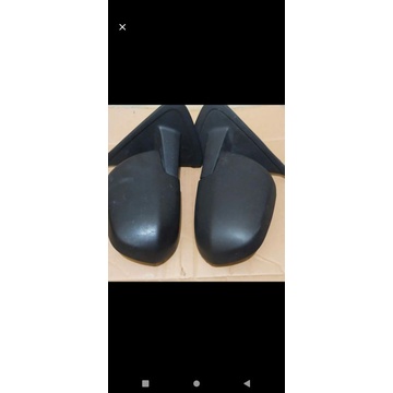 spion kanan Datsun go