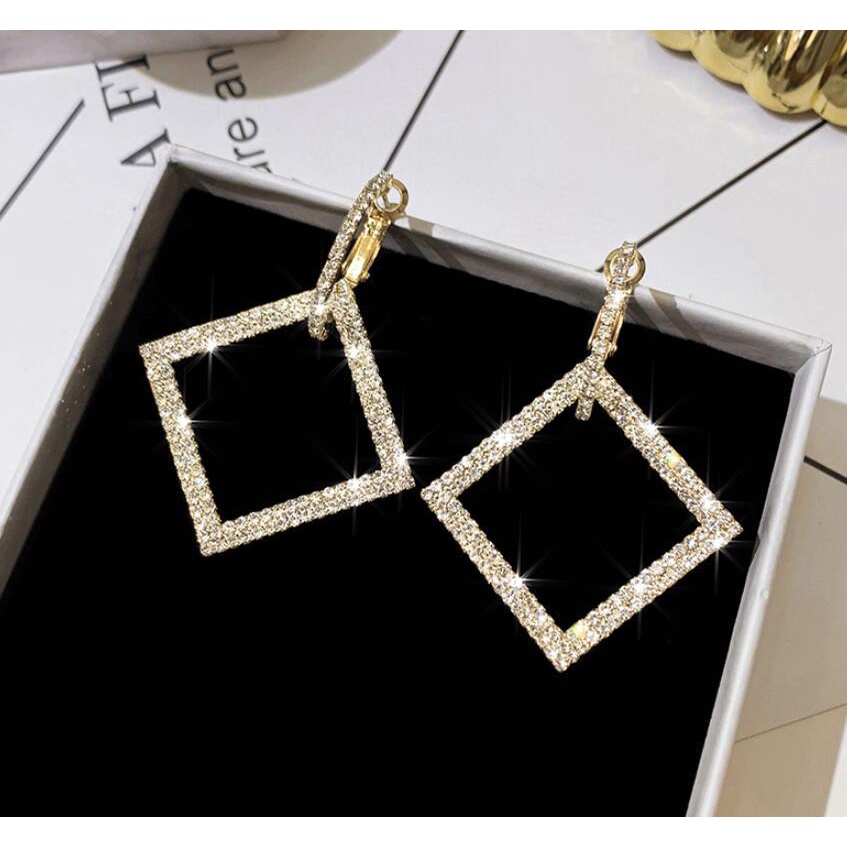 925 jarum perak aksesoris berlebihan Diamond Square anting-anting wanita Korea panjang temperamental