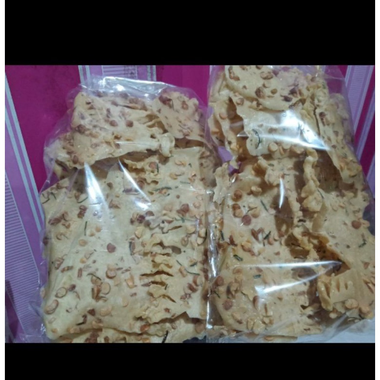 

peyek kacang