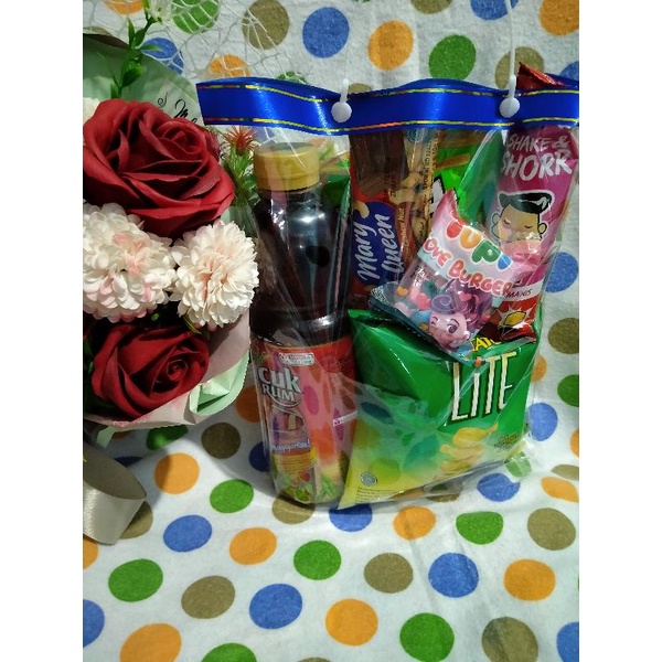 

paket ulang tahun#hampers sedekah#Bingkisan#hadiah